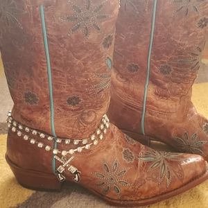 Shyanne Cowgirl Cowboy Boots turquoise and brown leather